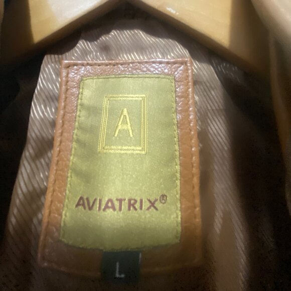 Leather jacket - Picture 3 of 5